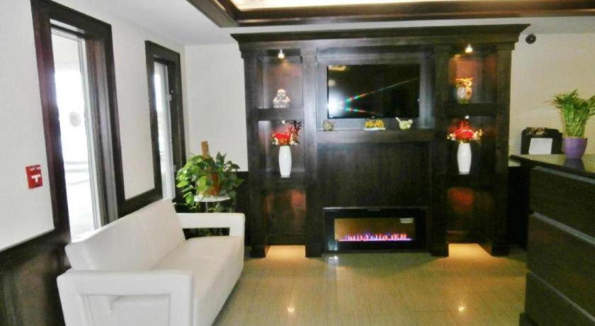 Americas Best Value Inn & Suites Тіф-Рівер-Фолс Екстер'єр фото