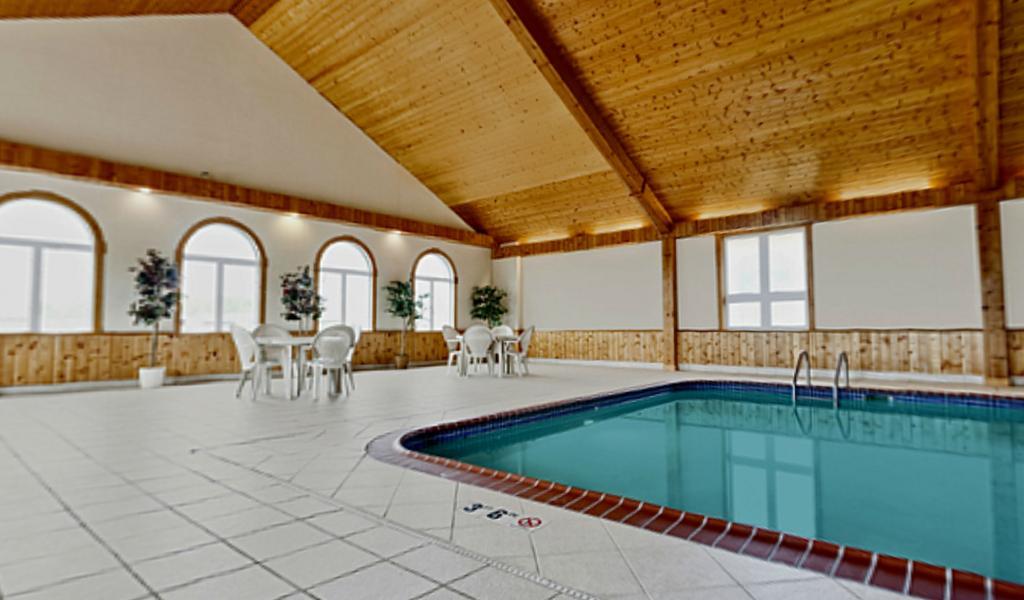 Americas Best Value Inn & Suites Тіф-Рівер-Фолс Екстер'єр фото